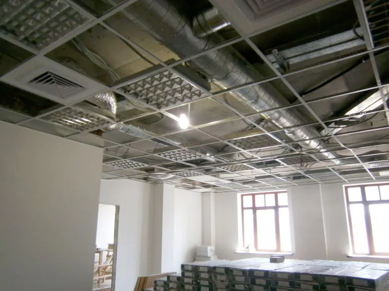 Общие требования к отделке поверхностей перегородок и подвесных потолков из гипсокартонных листов